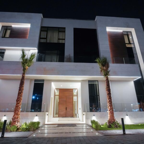 Uu 600x600